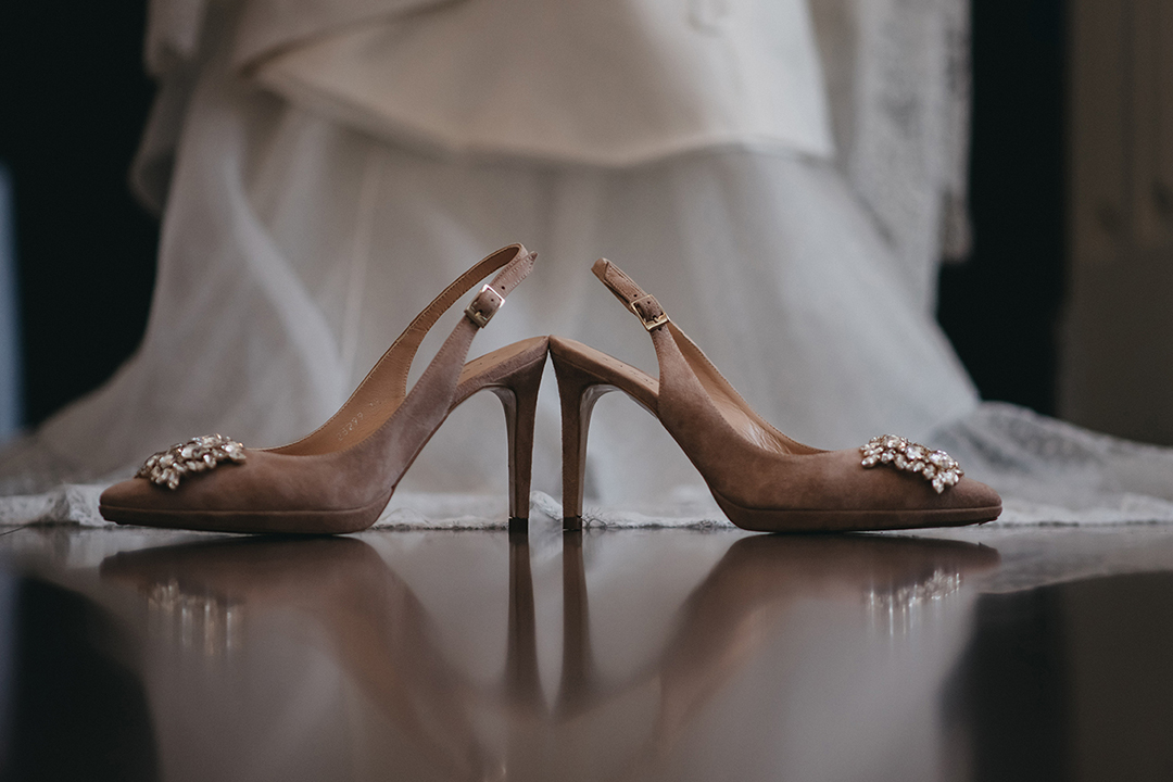 Los zapatos de la novia